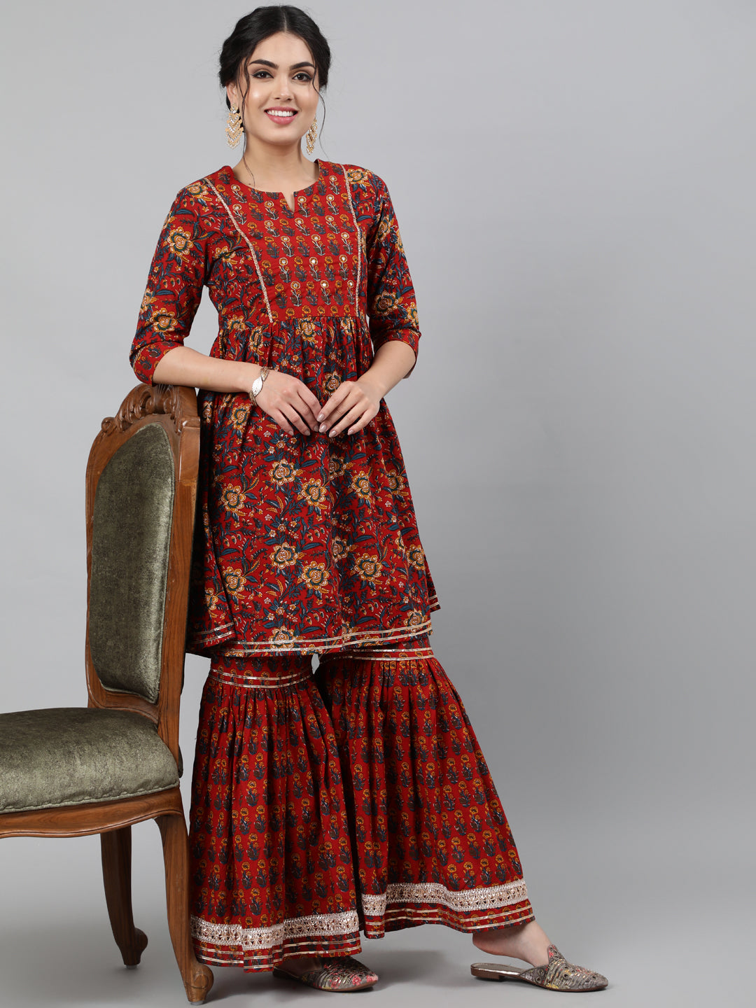 Cotton Hand Work 3/4 Sleeve Flared Round Neck Knee Length Length Kurta Set
