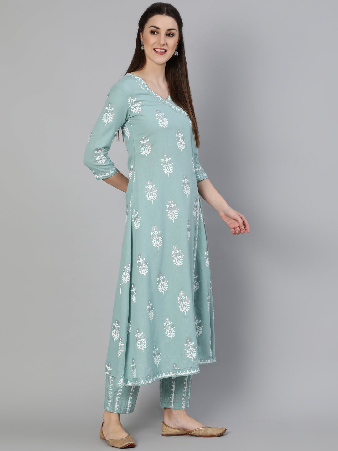 Rayon Slub Printed A-Line 3/4 Sleeve V- Neck Calf Length Kurta Set