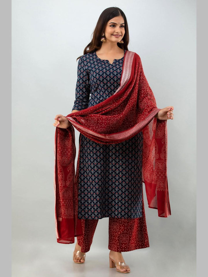 Cotton Printed 3/4 Sleeve Straight Round Neck Calf Length Kurta Set