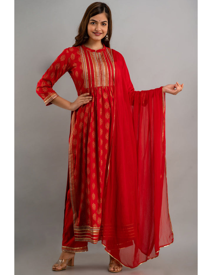 Rayon Embroidered 3/4 Sleeve Flared Round Neck Calf Length Kurta Set