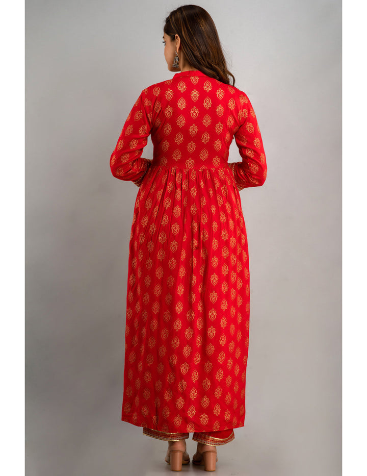 Rayon Embroidered 3/4 Sleeve Flared Round Neck Calf Length Kurta Set