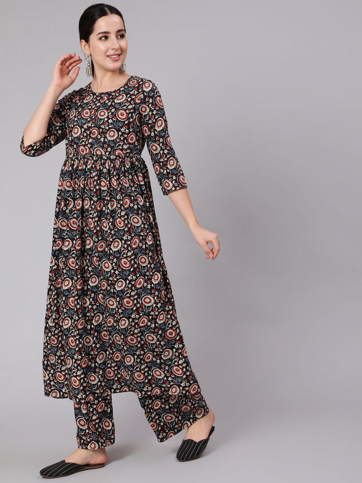 Cotton Calf Length Printed Flared 3/4 Sleeve Round Neck Kurta Set