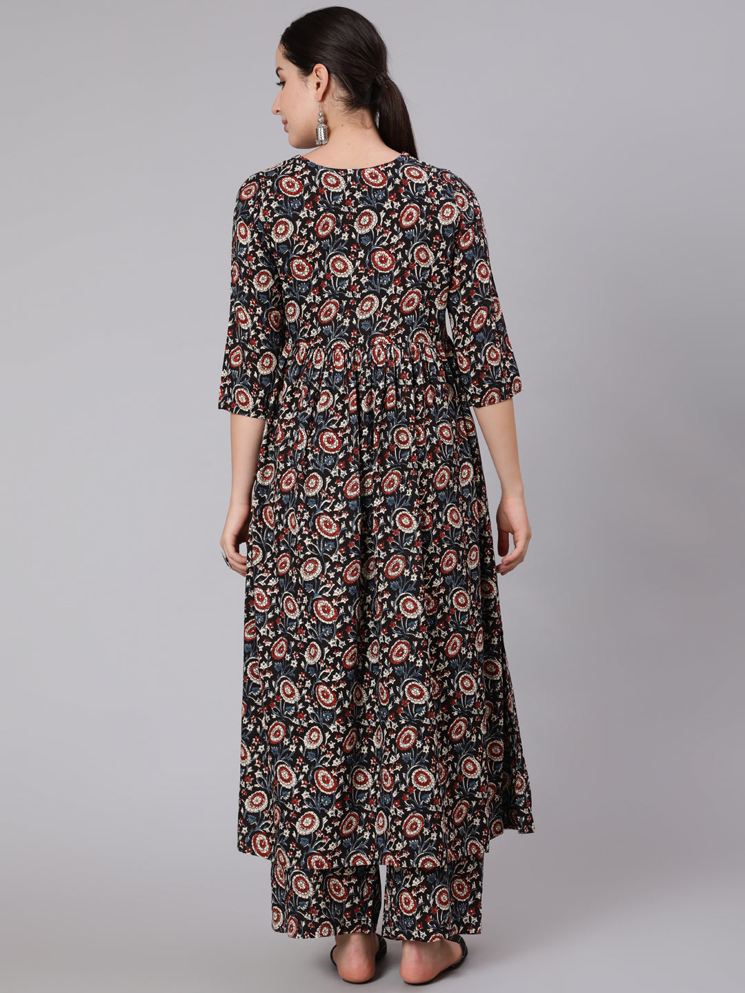Cotton Calf Length Printed Flared 3/4 Sleeve Round Neck Kurta Set