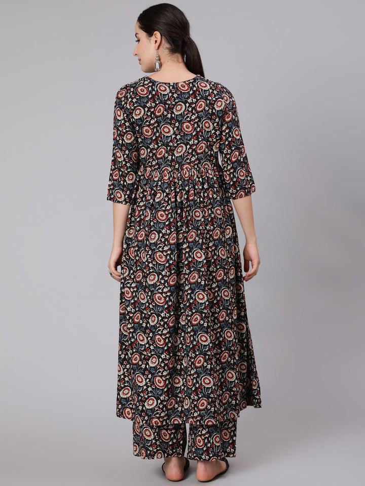 Cotton Calf Length Printed Flared 3/4 Sleeve Round Neck Kurta Set
