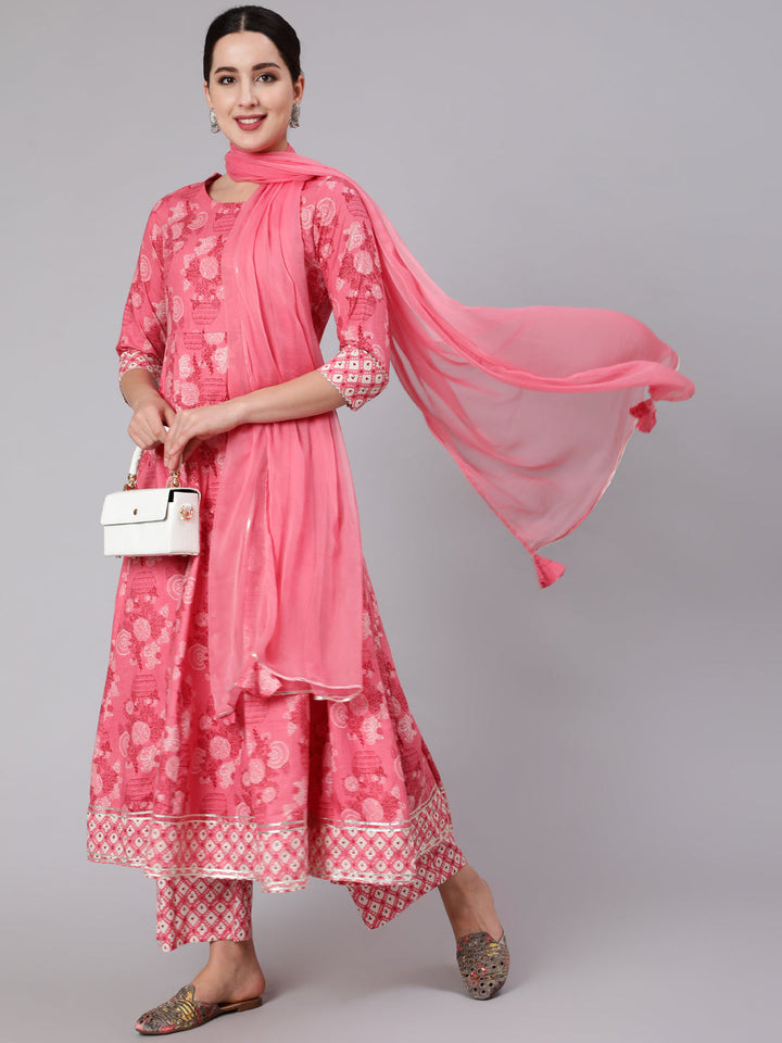 Cotton Calf Length Printed Flared 3/4 Sleeve Round Neck Kurta Set