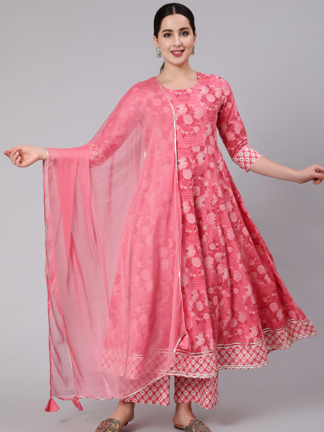 Cotton Calf Length Printed Flared 3/4 Sleeve Round Neck Kurta Set