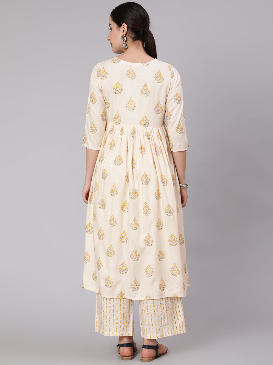 Rayon Calf Length Printed Flared 3/4 Sleeve Round Neck Set