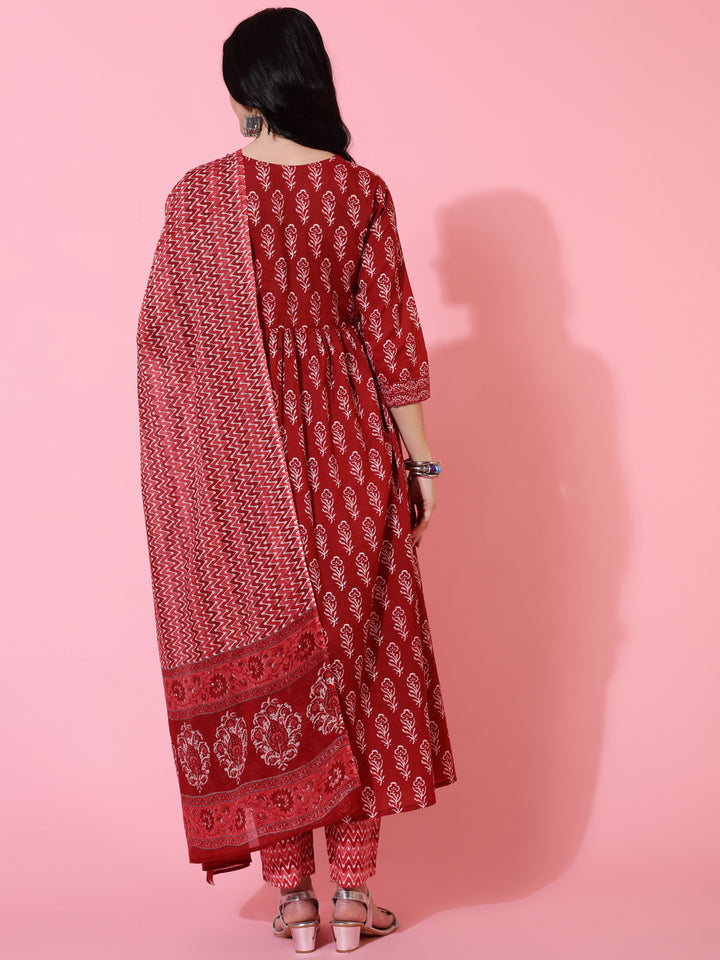 Cotton Calf Length Semi Flared 3/4 Sleeves Printed Round Neck Kurta Bottom Dupatta Set