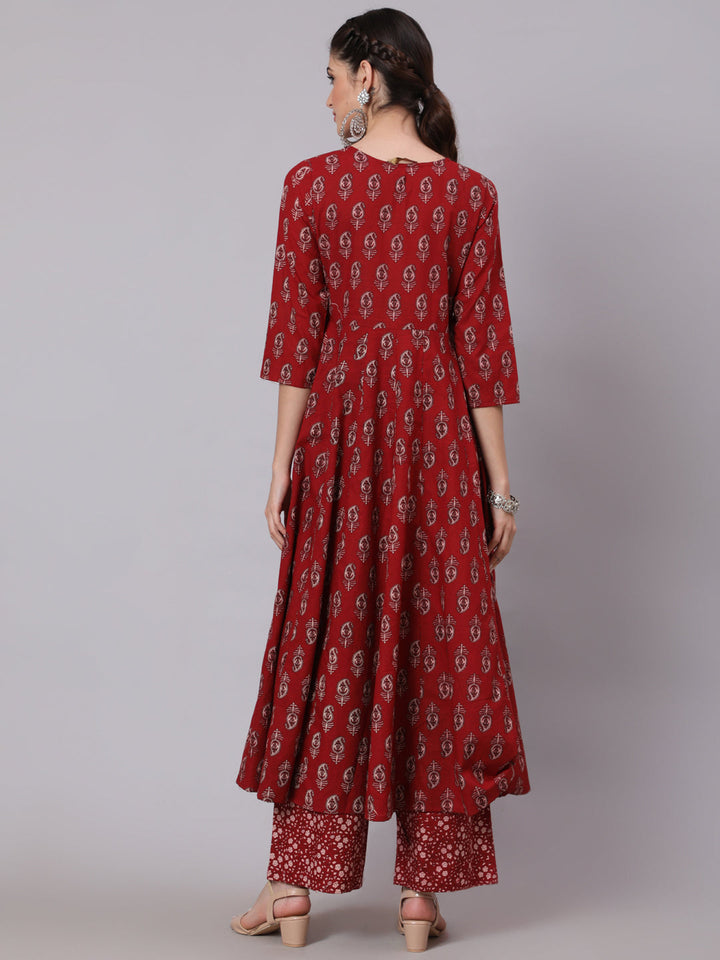 Cotton Calf Length Printed Flared 3/4 Sleeve Round Neck Kurta Palazzo