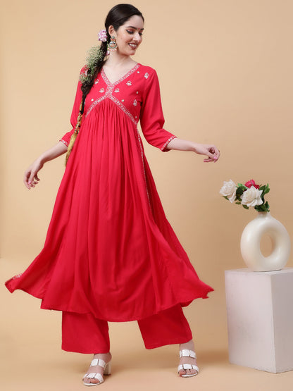 Rayon  Calf Length Solid Flared 3/4 Sleeves V-Neck Kurta Bottom Set