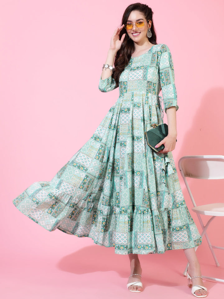 Cotton  Calf Length Printed Flared 3/4 Sleeves Round Neck Kurta Set