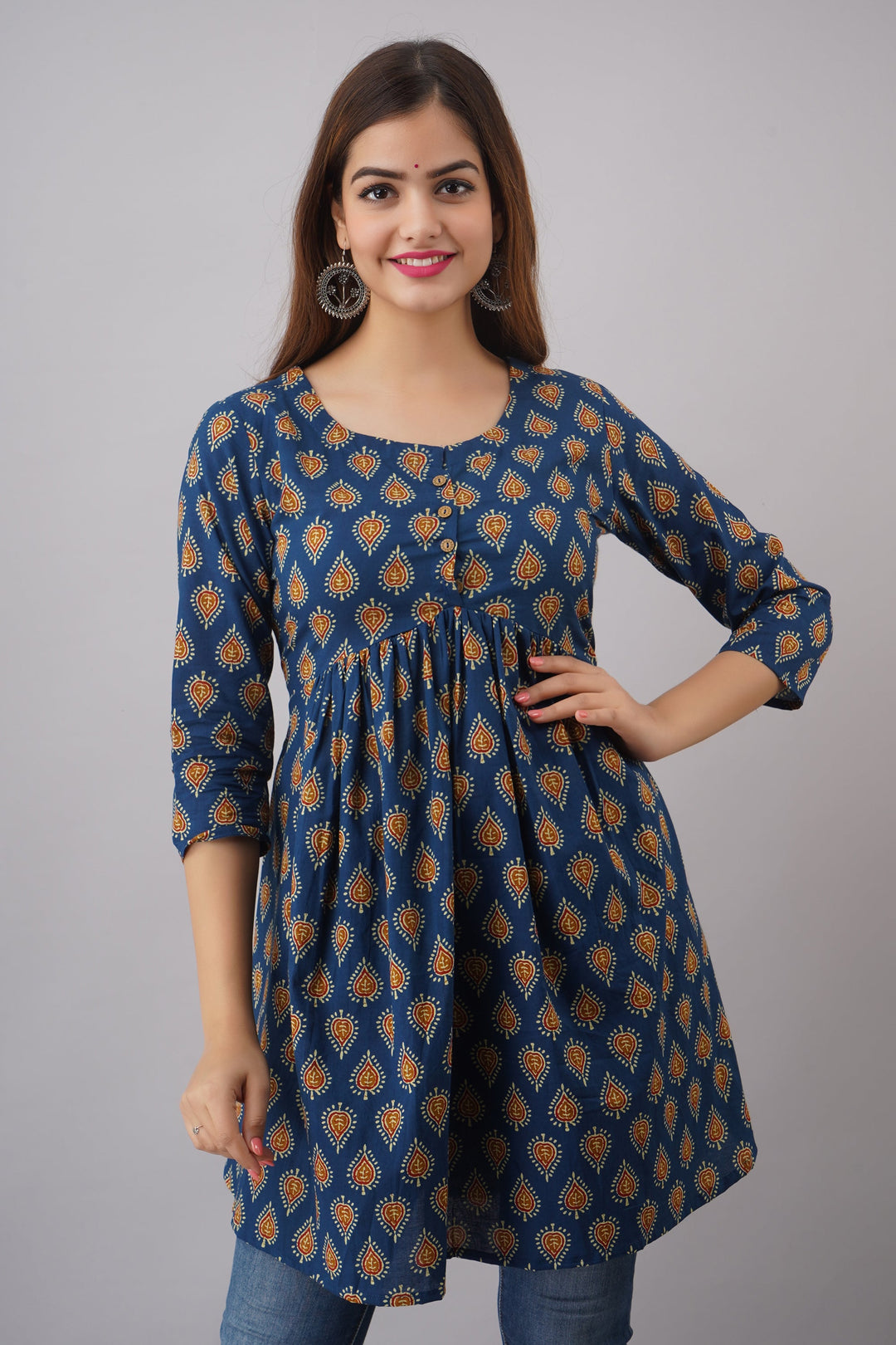 Cotton Short Length Printed  Flared 3/4 Sleeves Round Neck Top