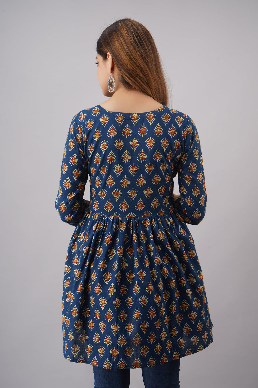 Cotton Short Length Printed  Flared 3/4 Sleeves Round Neck Top