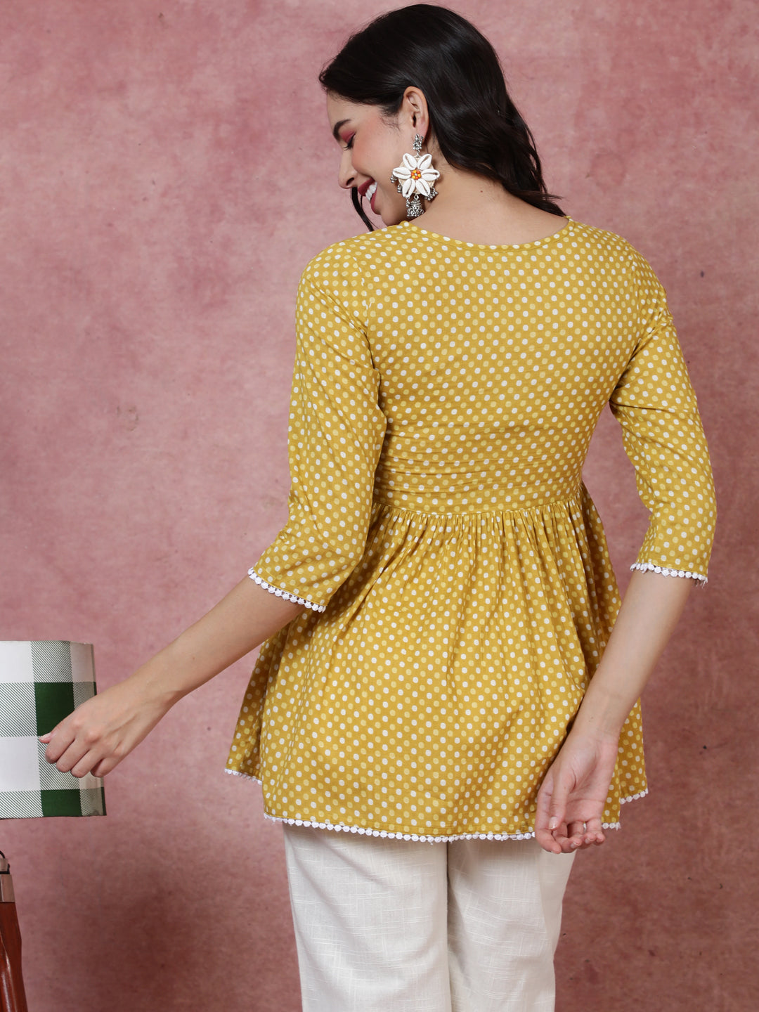 Cotton  Short Length Length Printed  3/4 Sleeve Round  Top