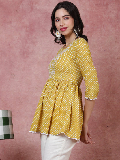 Cotton  Short Length Length Printed  3/4 Sleeve Round  Top