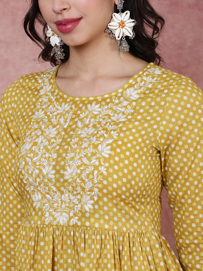 Cotton  Short Length Length Printed  3/4 Sleeve Round  Top