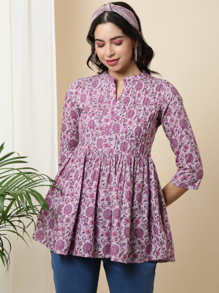 Cotton  Short Length Length Printed  3/4 Sleeve Coller  Top