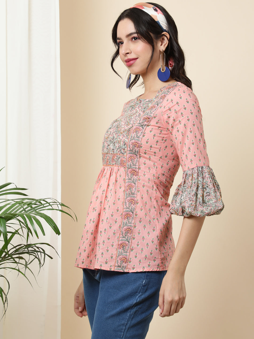 Cotton  Short Length Length Printed  3/4 Sleeve Square  Top