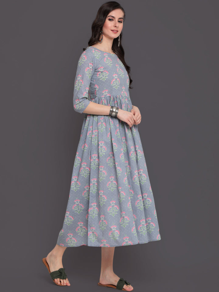 Printed Flared Calf Length 3/4 Sleeves Round Neck Cotton Kurta Dress