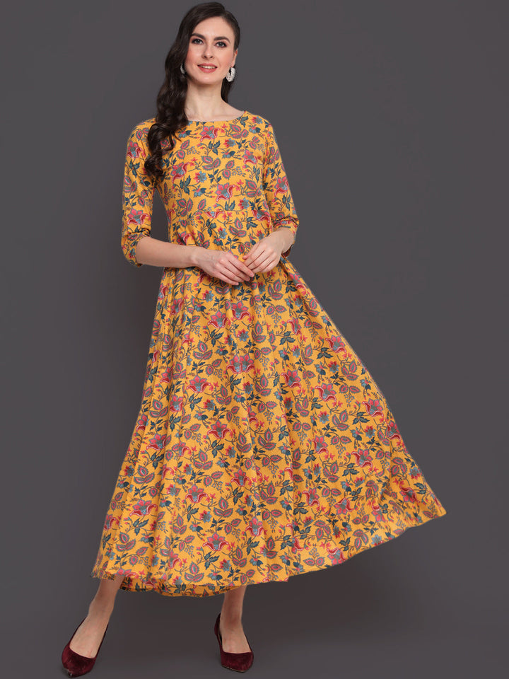 Printed Flared Ankle Length 3/4 Sleeves Round Neck Cotton Kurta
