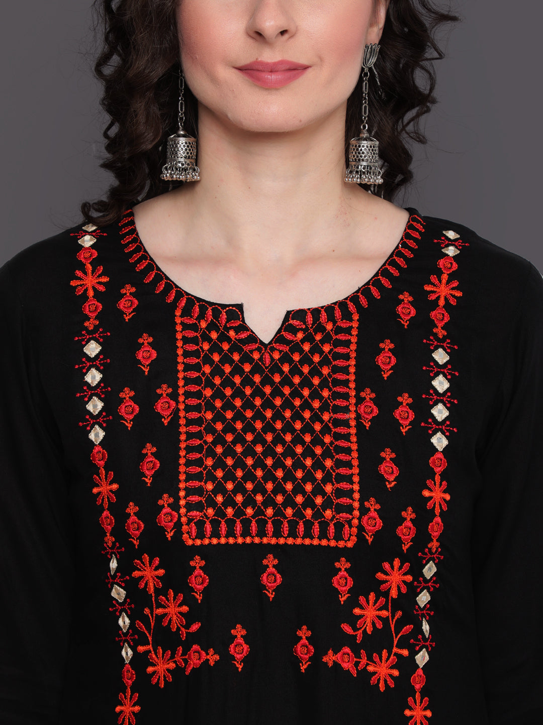 Embroidered Straight Calf Length 3/4 Sleeves Round Neck Rayon Kurta