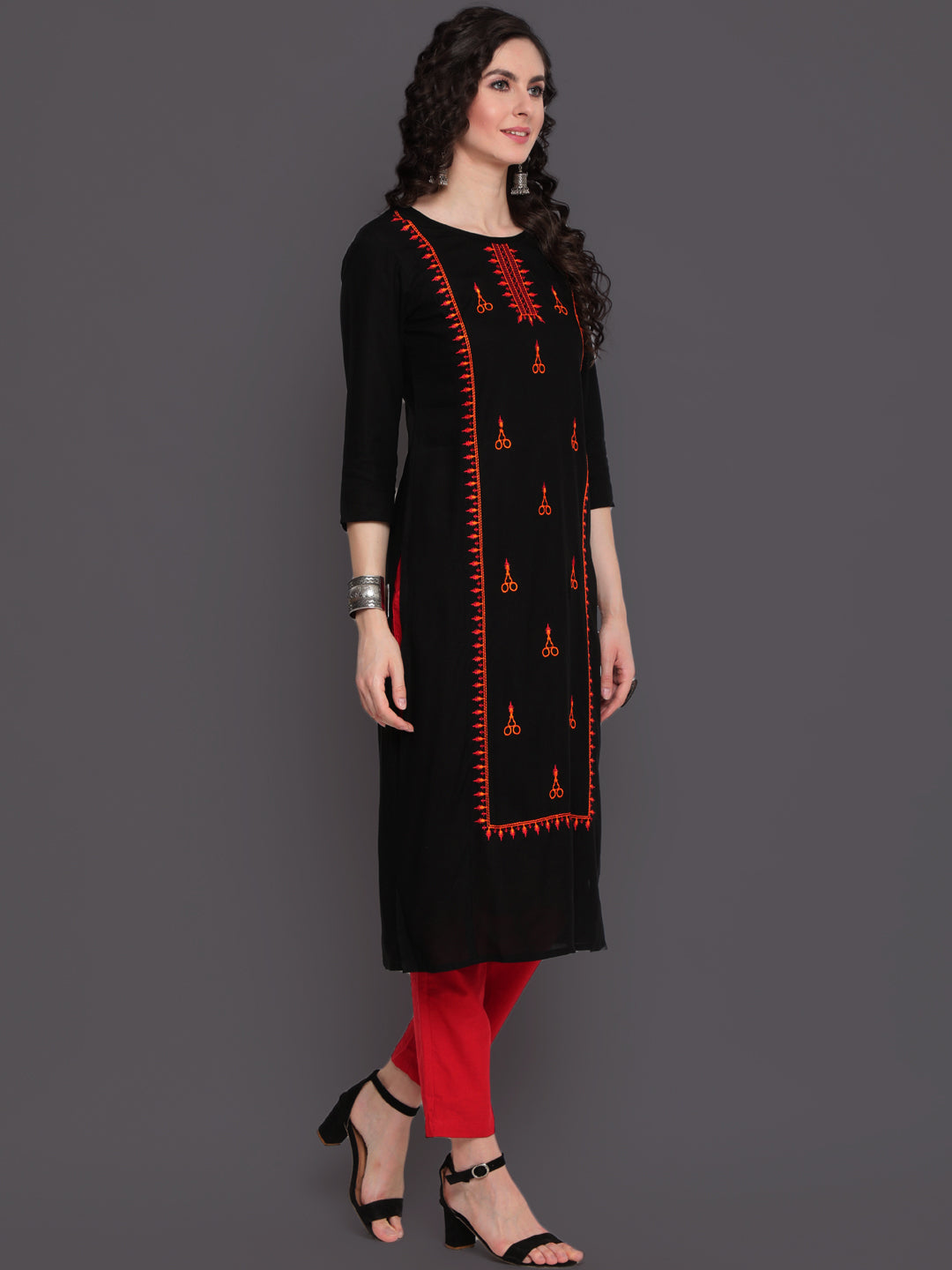 Embroidered Straight Calf Length 3/4 Sleeves Round Neck Rayon Kurta