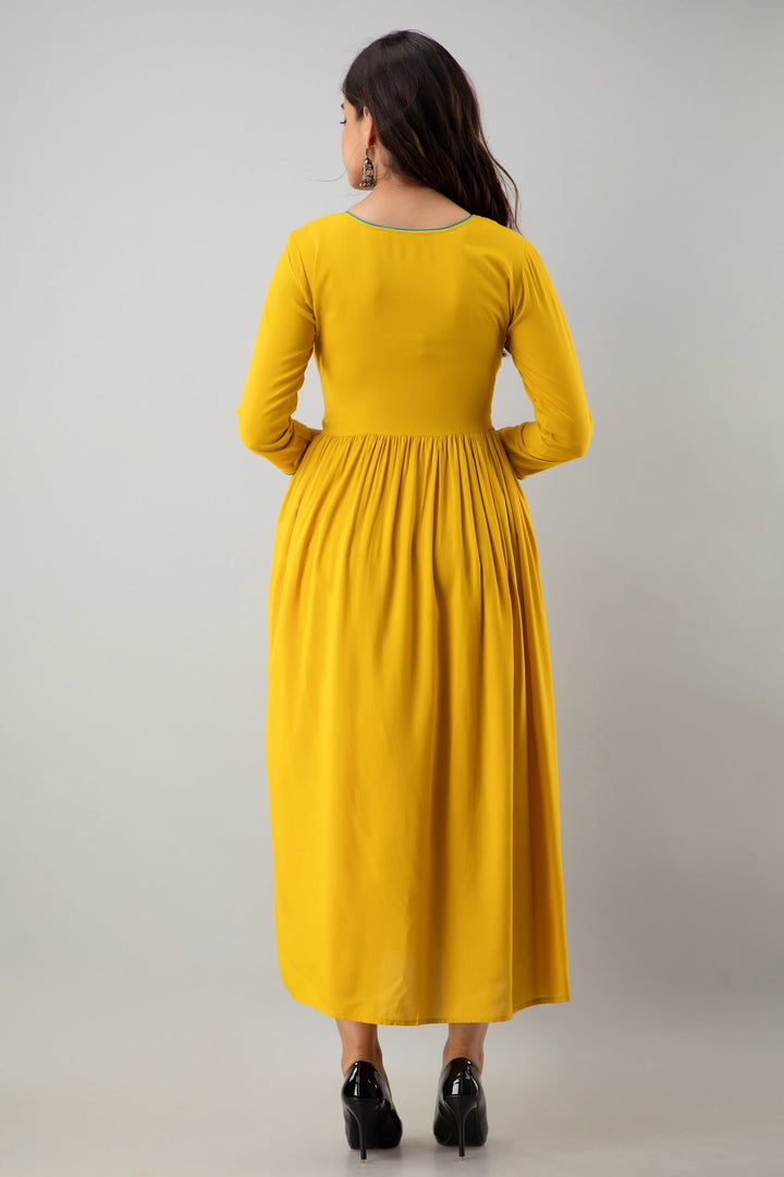 Embroidered Flared Calf Length 3/4 Sleeves Round Neck Rayon Kurta Dress