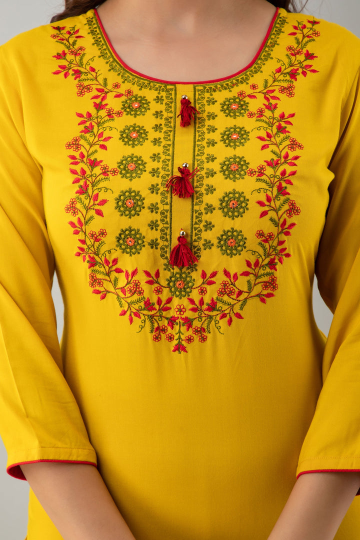 Embroidered Straight Calf Length 3/4 Sleeves Round Neck Rayon Kurta