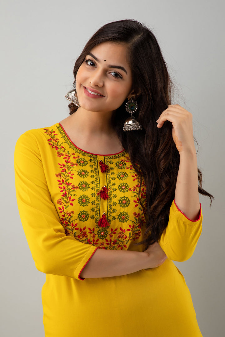 Embroidered Straight Calf Length 3/4 Sleeves Round Neck Rayon Kurta
