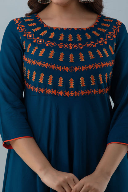 Embroidered Flared Ankle 3/4 Sleeves Round Neck Rayon Kurta