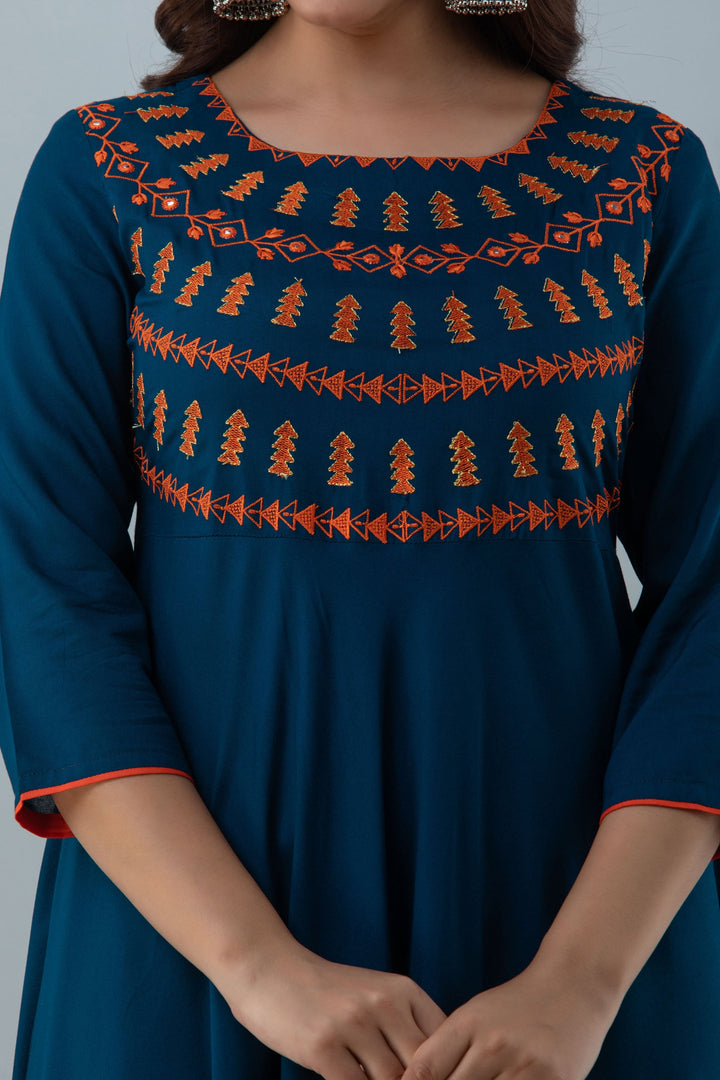 Embroidered Flared Ankle 3/4 Sleeves Round Neck Rayon Kurta