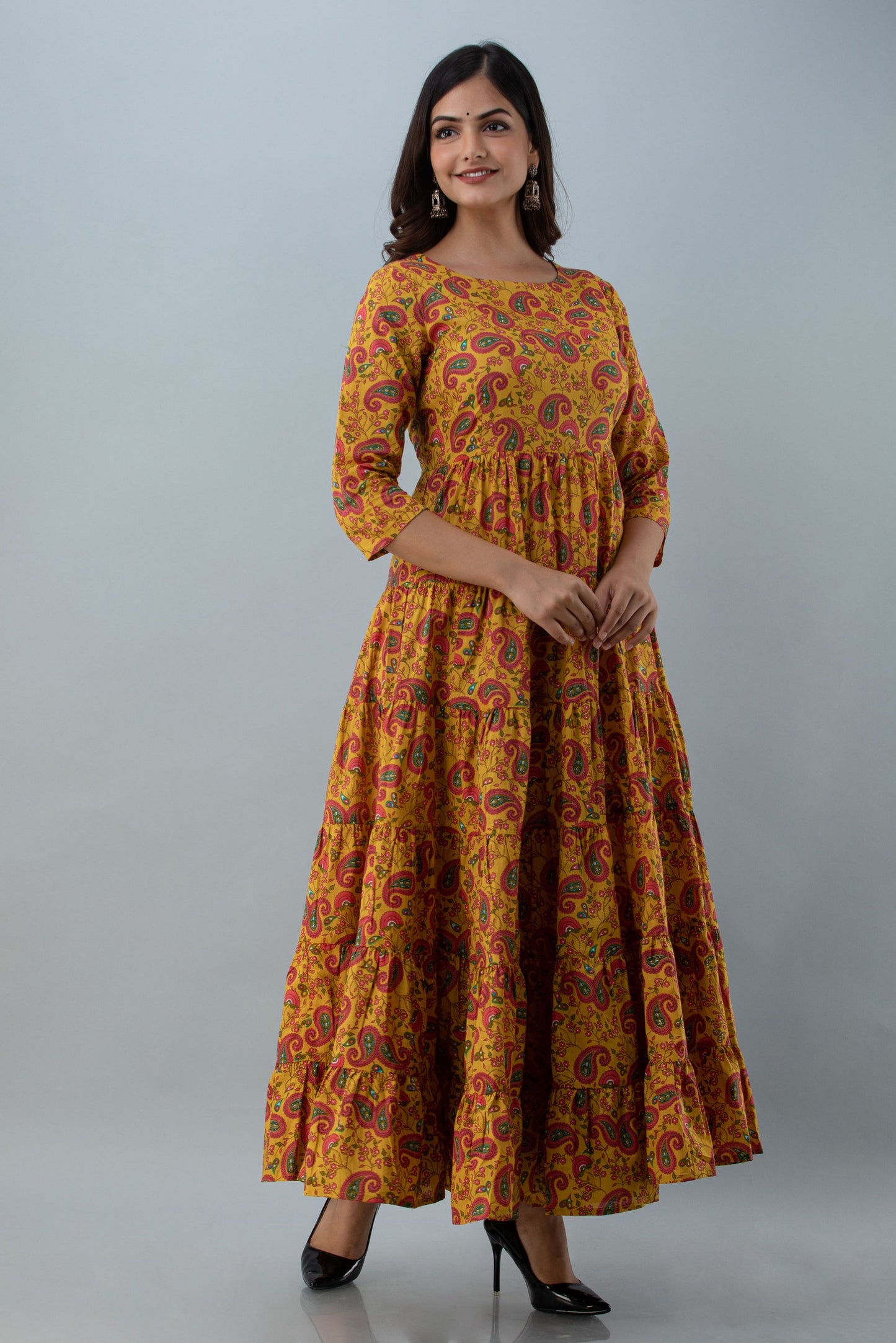 Printed Flared Ankle 3/4 Sleeves Round Neck Cotton Kurta