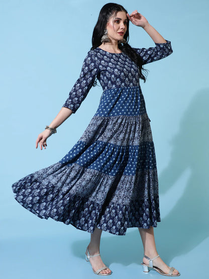 Cotton Calf Length Flared 3/4 Sleeves Printed Round Neck Kurta