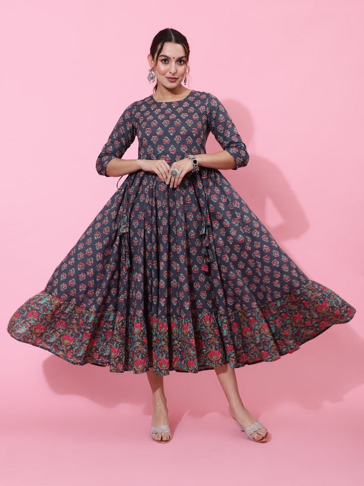 Cotton Calf Length Printed Flared 3/4 Sleeves Round Neck Kurta