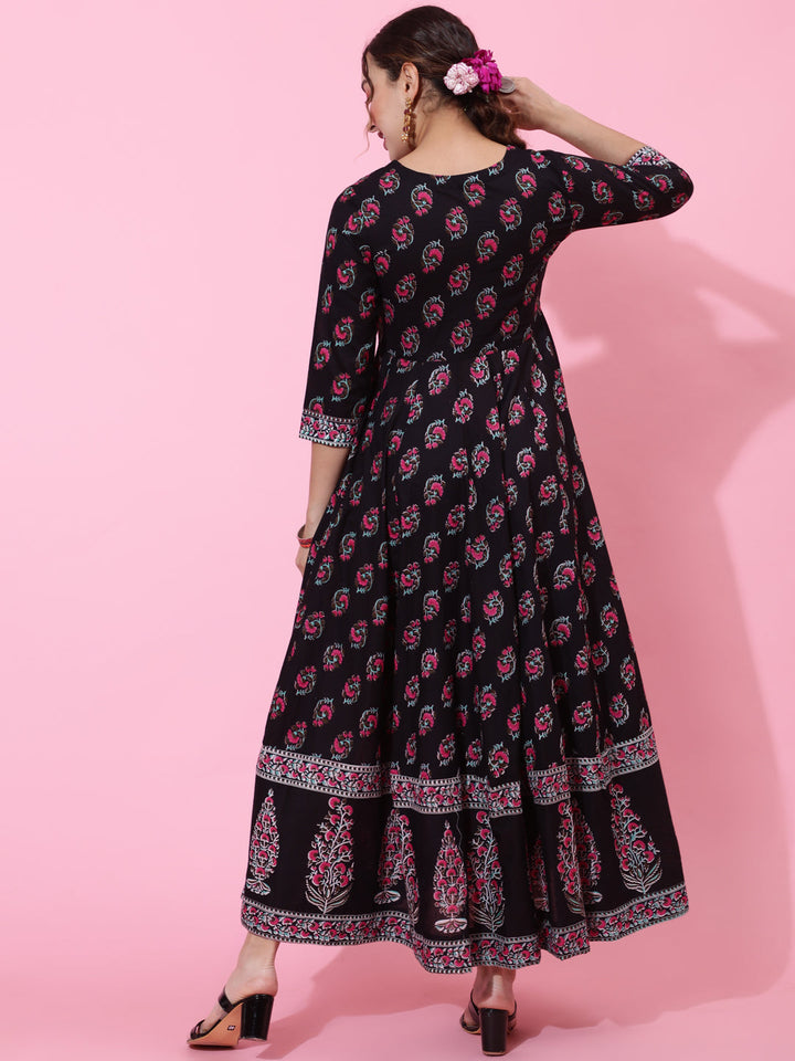 Cotton Ankle Length Printed Flared 3/4 Sleeves Round Neck Kurta