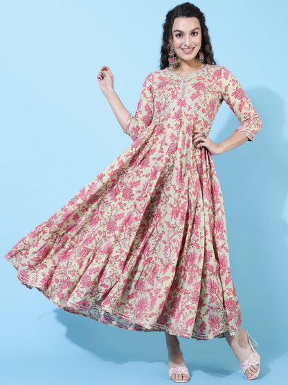 Cotton Ankle Length Printed Flared 3/4 Sleeves Sweetheart Neck Kurta