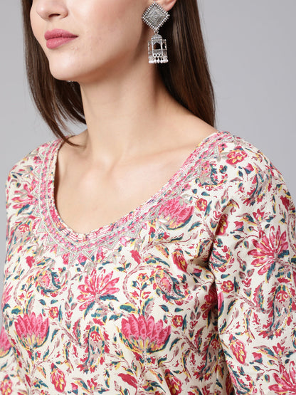 Cotton Ankle Length Printed Flared 3/4 Sleeve Round Neck Kurta