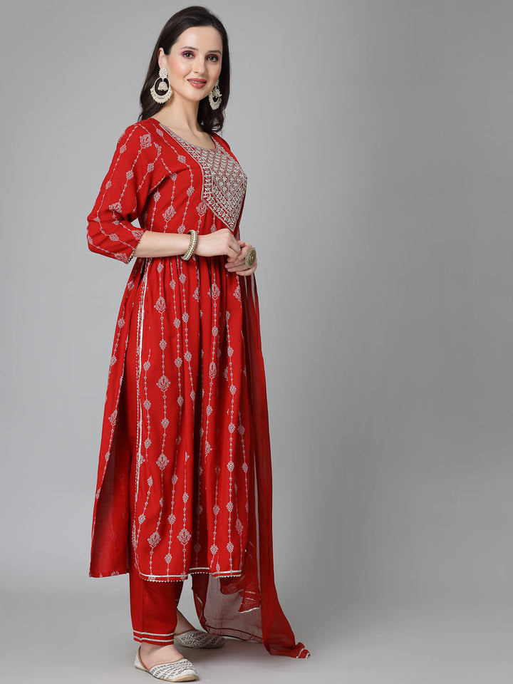 Printed &amp; Embroidered Naira Cut Kurta Pant Dupatta Set