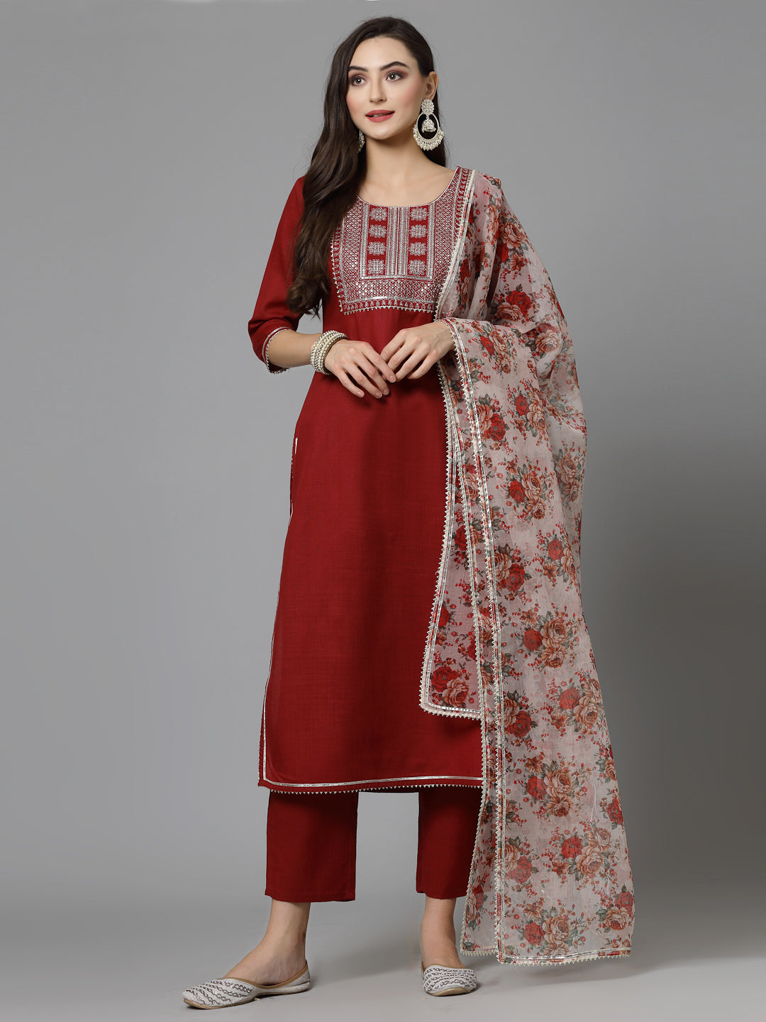 Embroidered Cotton Blend Kurta Pant Dupatta Set