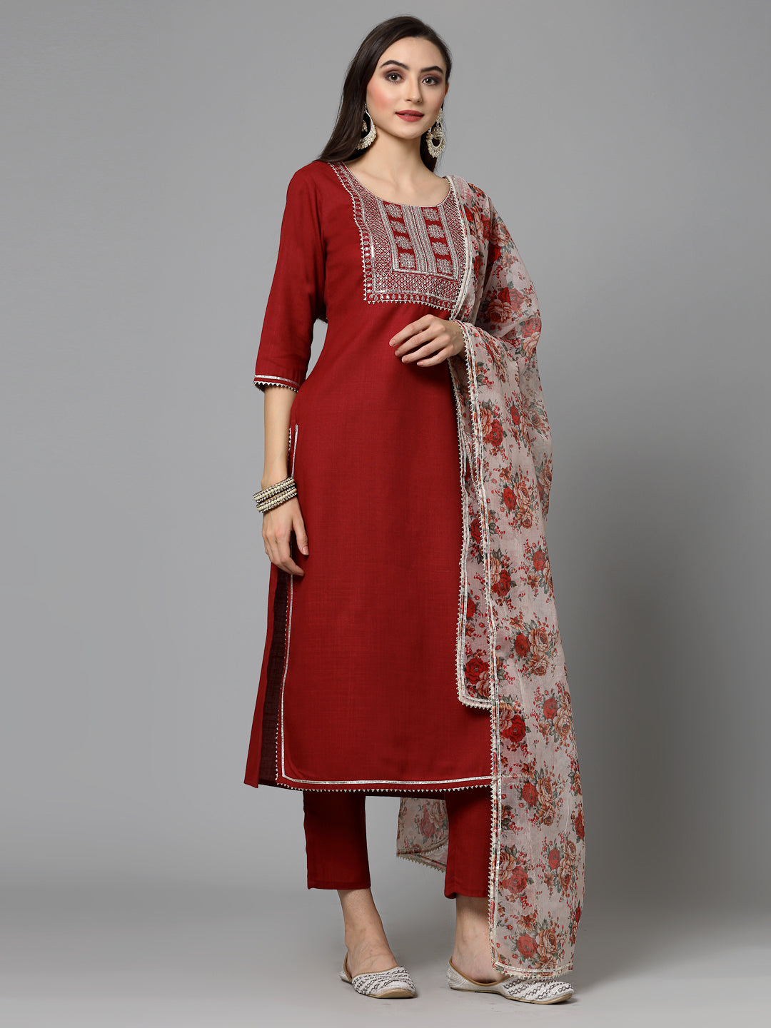 Embroidered Cotton Blend Kurta Pant Dupatta Set