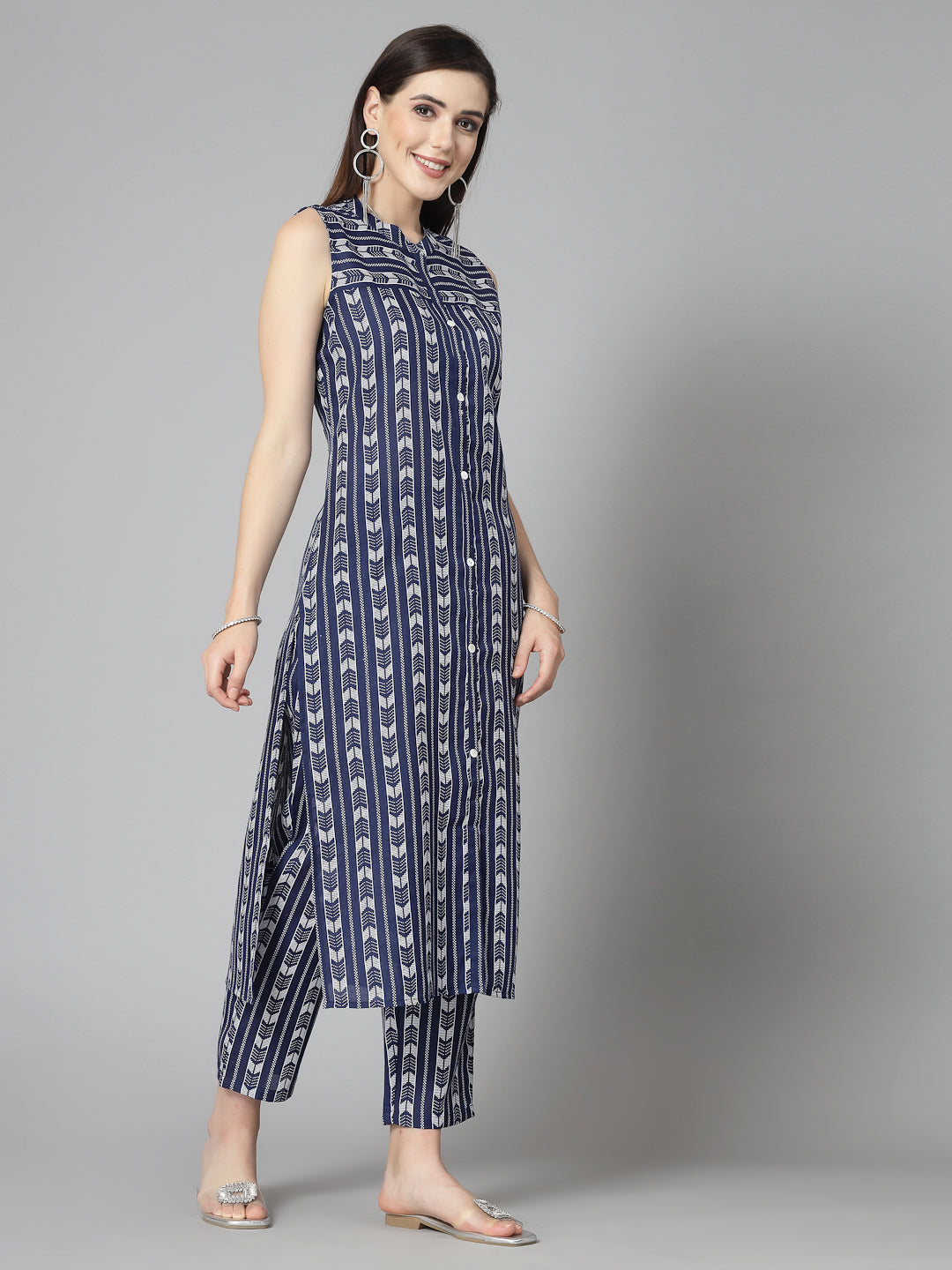 Printed Cotton Blend Straight Kurta Pant Set