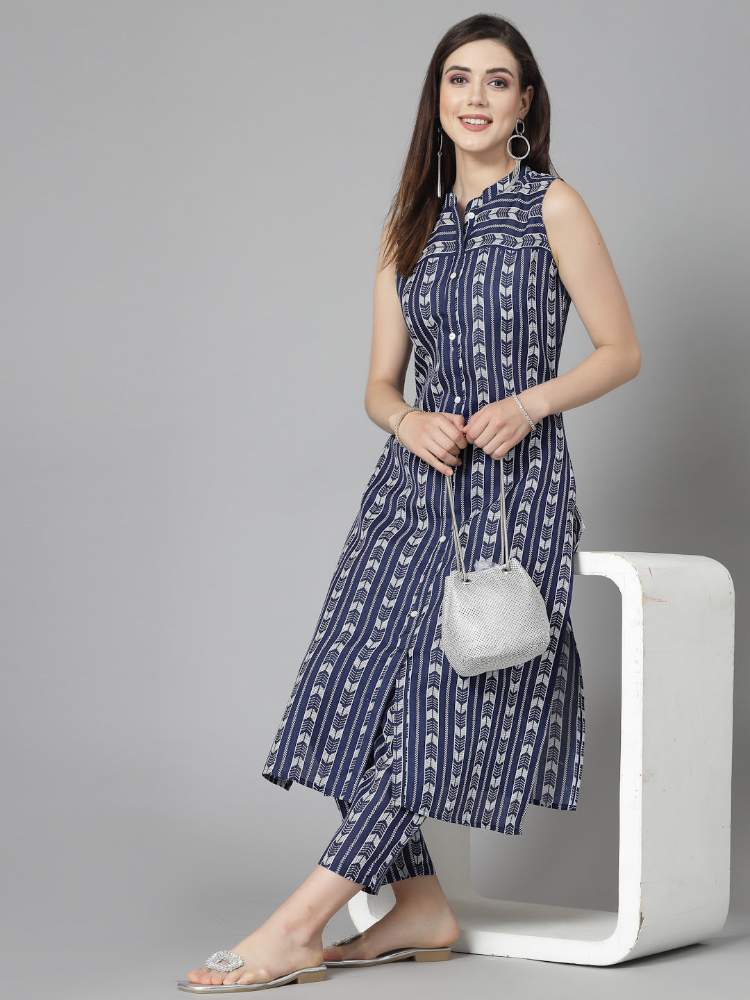 Printed Cotton Blend Straight Kurta Pant Set