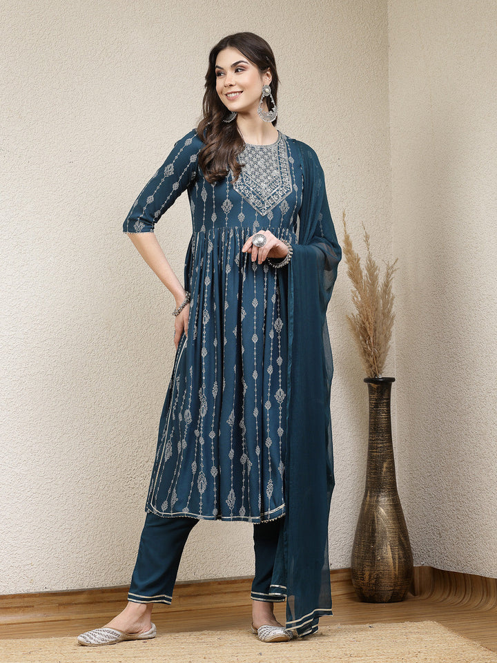 Printed &amp; Embroidered Naira Cut Kurta Pant Dupatta Set