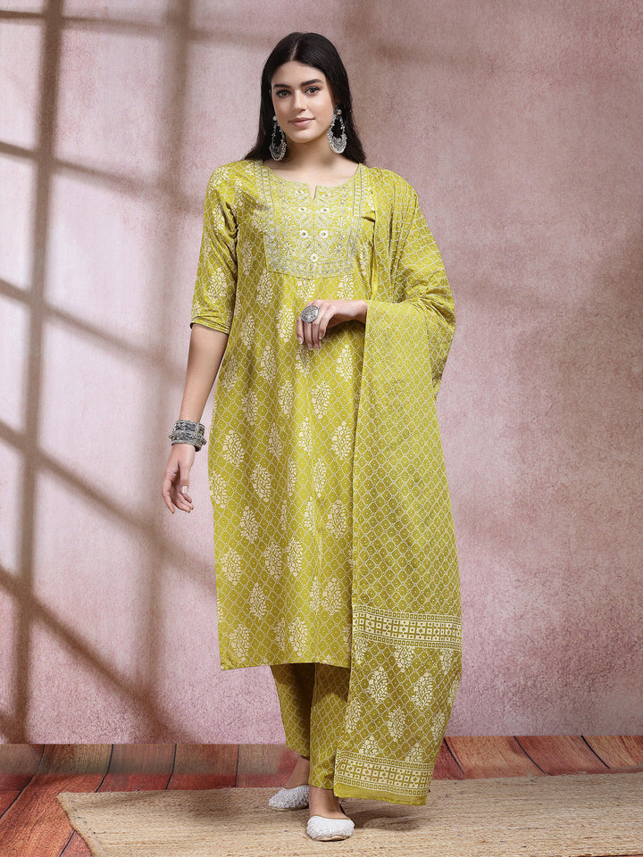 Printed &amp; Embroidered Rayon Straight Kurta Pant Dupatta Set