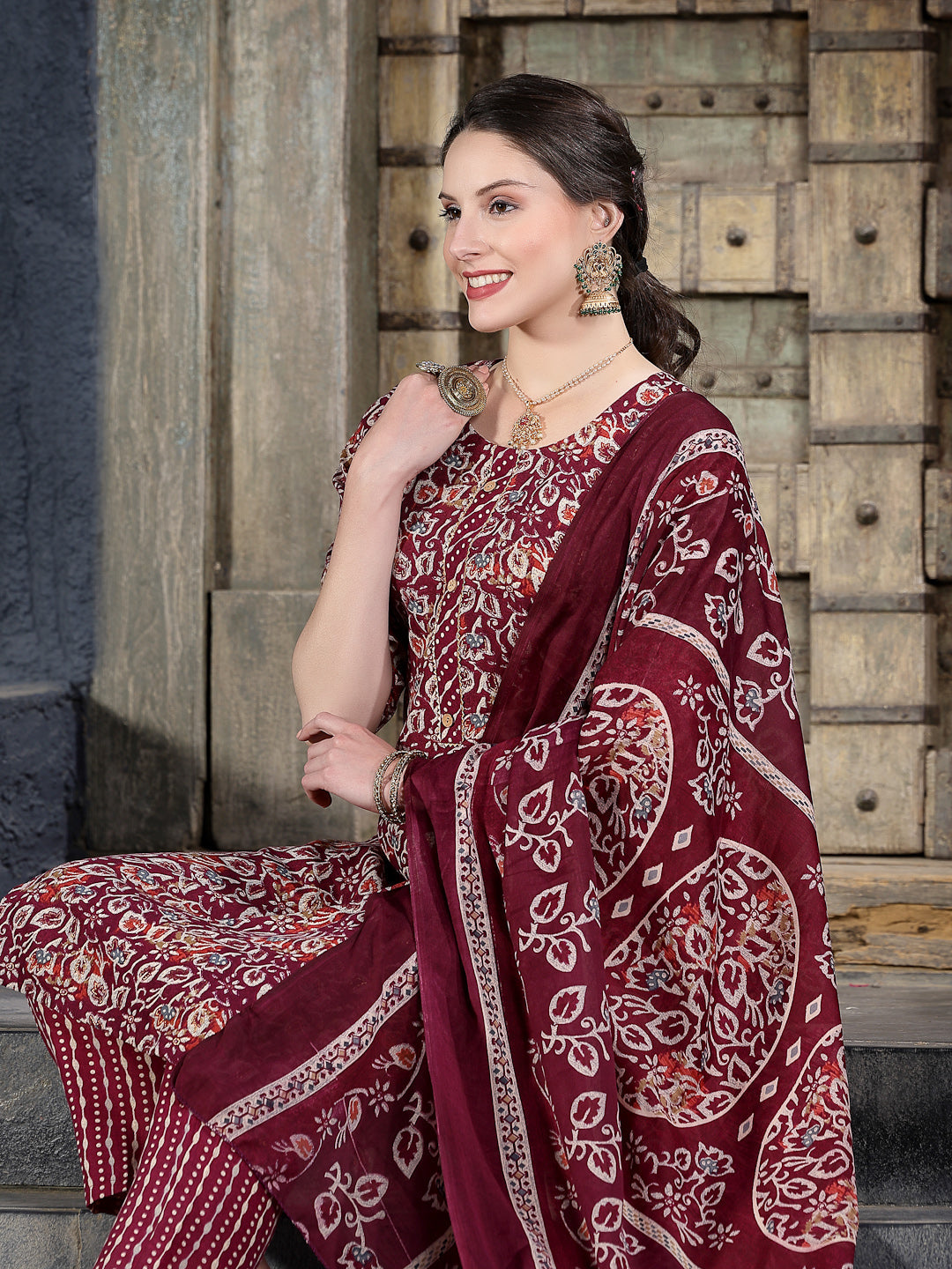 Floral Printed Cotton Blend Straight Kurta Pant Dupatta Set