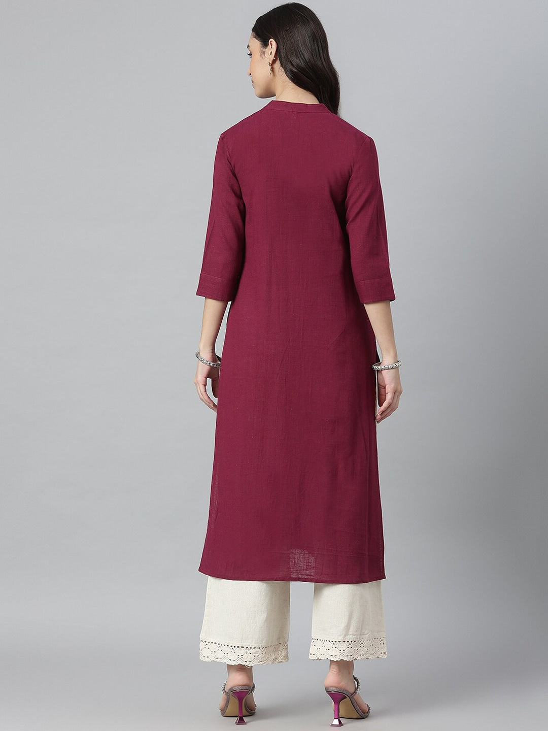 Solid Mirror Embroidered Cotton Slub Straight Kurta