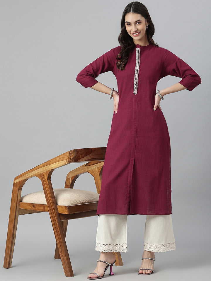 Solid Mirror Embroidered Cotton Slub Straight Kurta