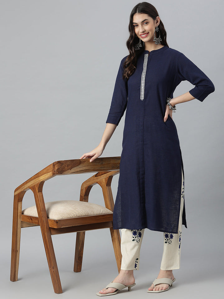 Solid Mirror Embroidered Cotton Slub Straight Kurta
