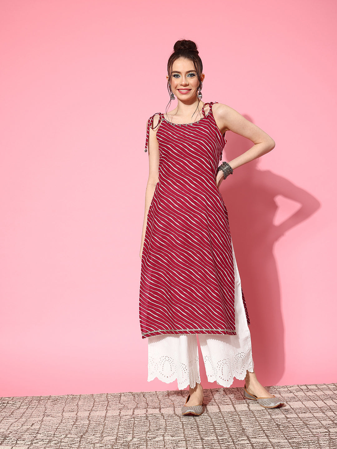 Lehariya Printed Sleeveless Kurta