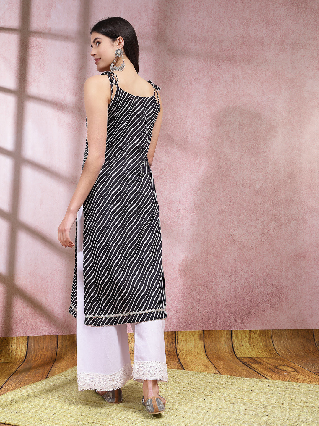Lehariya Printed Cotton Sleeveless Kurta